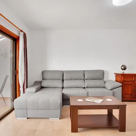 Magnifico Piso 2 Habitaciones, Terraza, Piscina, Wi-fi Rapido, En El Sur De Tenerife - Es-347-28 * Арона